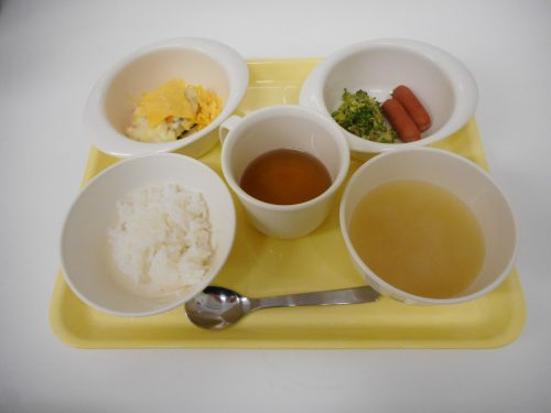 2月25日(月)の給食＆おやつメニュー