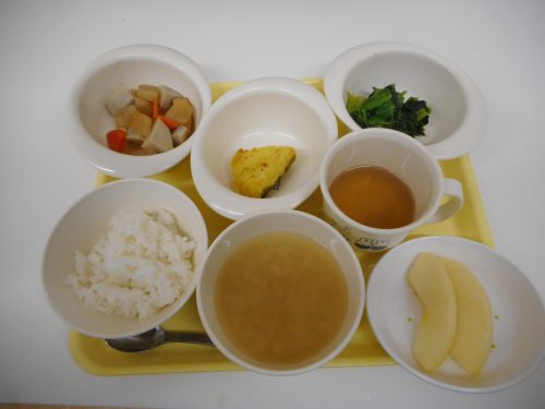 2月26日(火)のお給食＆おやつメニュー