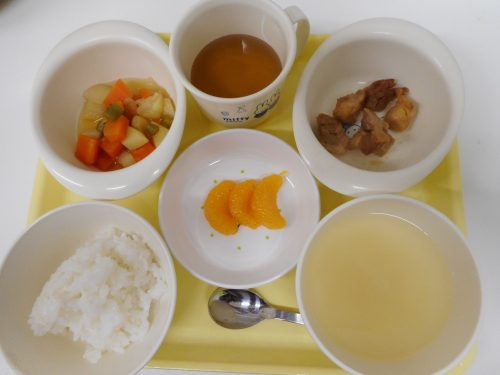 ３月２９日(金)のお給食＆おやつメニュー