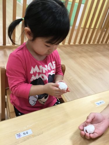 11月15日(火)の給食・おやつ