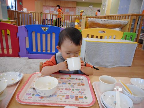 1月30日(月)の給食・おやつ