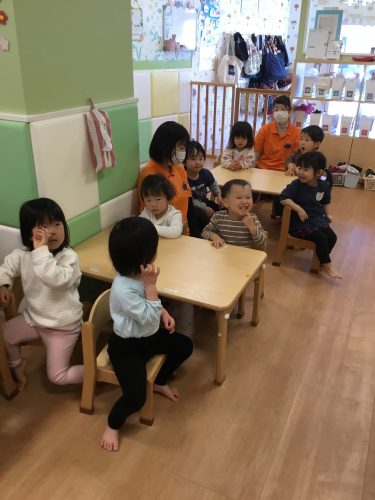 4月28日(金)の給食・おやつ