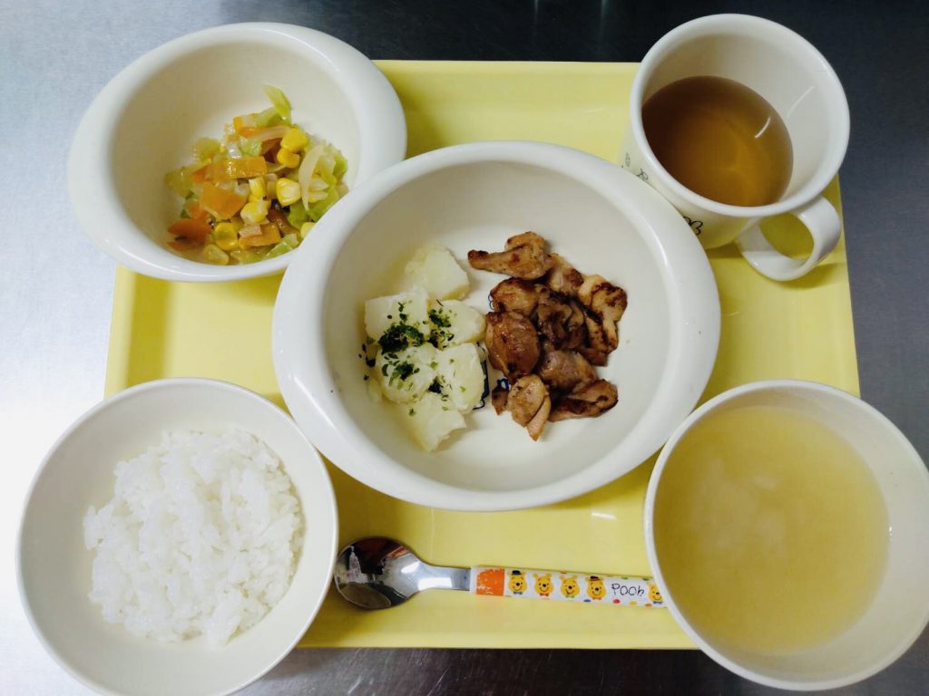 5月24日(水)の給食・おやつ