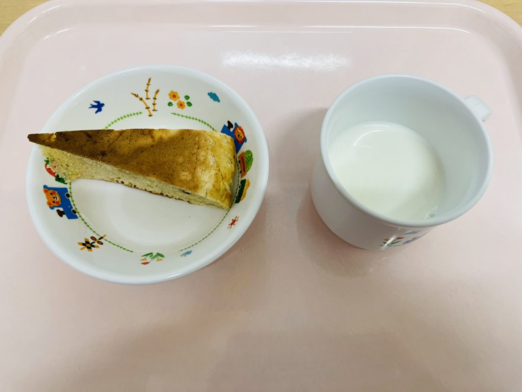 7月28日(金)の給食・おやつ