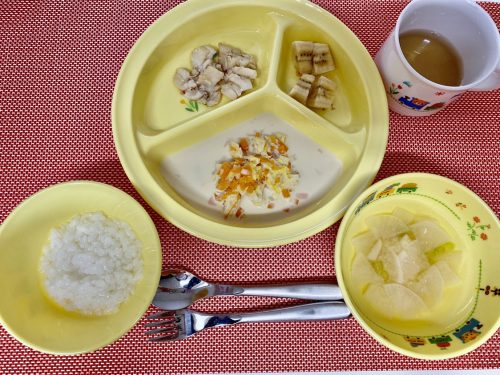 10月12日の給食・おやつ