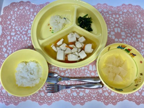 10月11日(火)の給食・おやつ