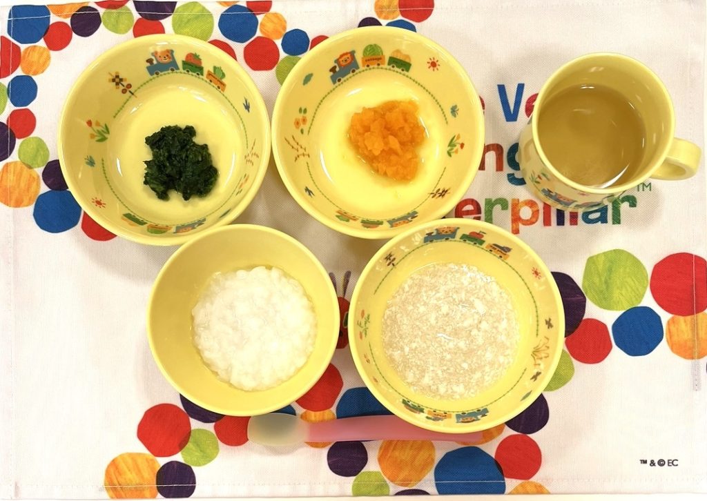 8月28日(月)の給食・おやつ