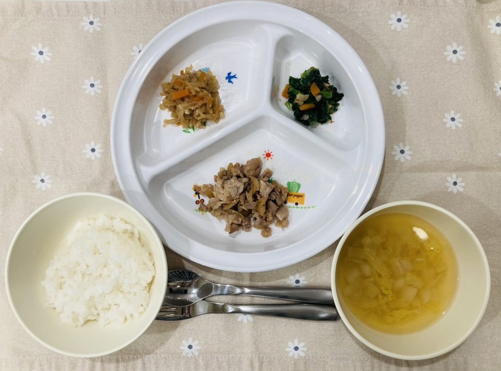 11月22日(水)の給食・おやつ