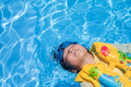 夏だ❗️プールだ❗️水遊び💦