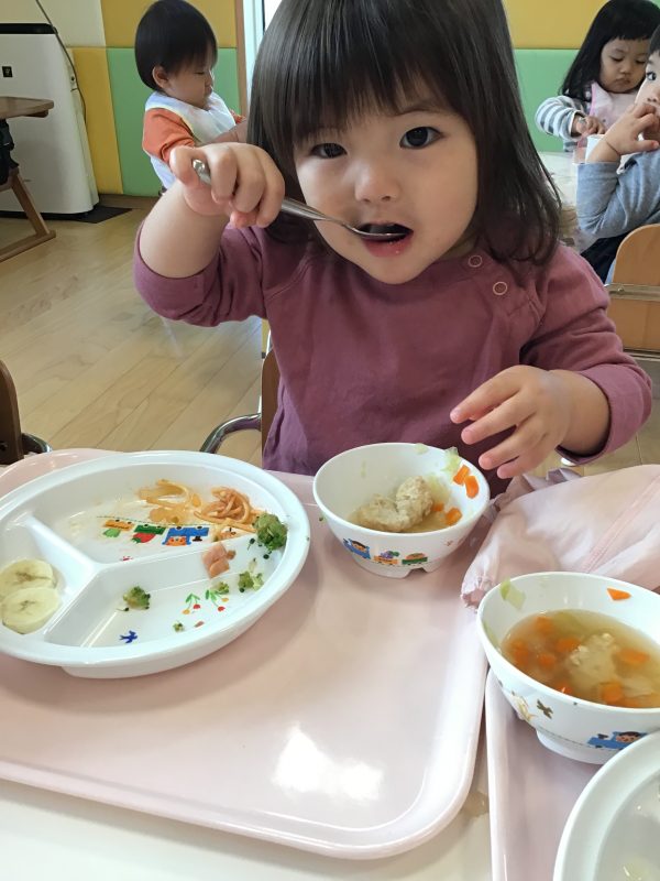 11月20日(金)の給食・おやつ