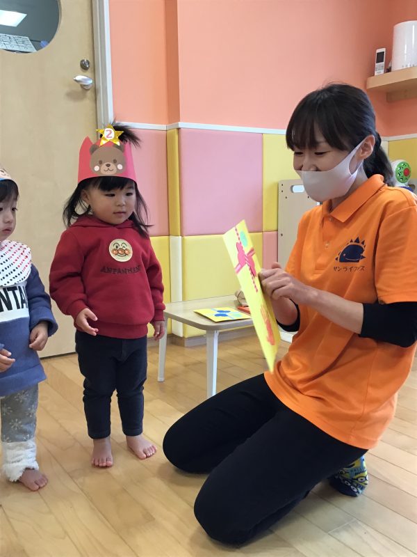 ３月２７日(月)の給食・おやつ