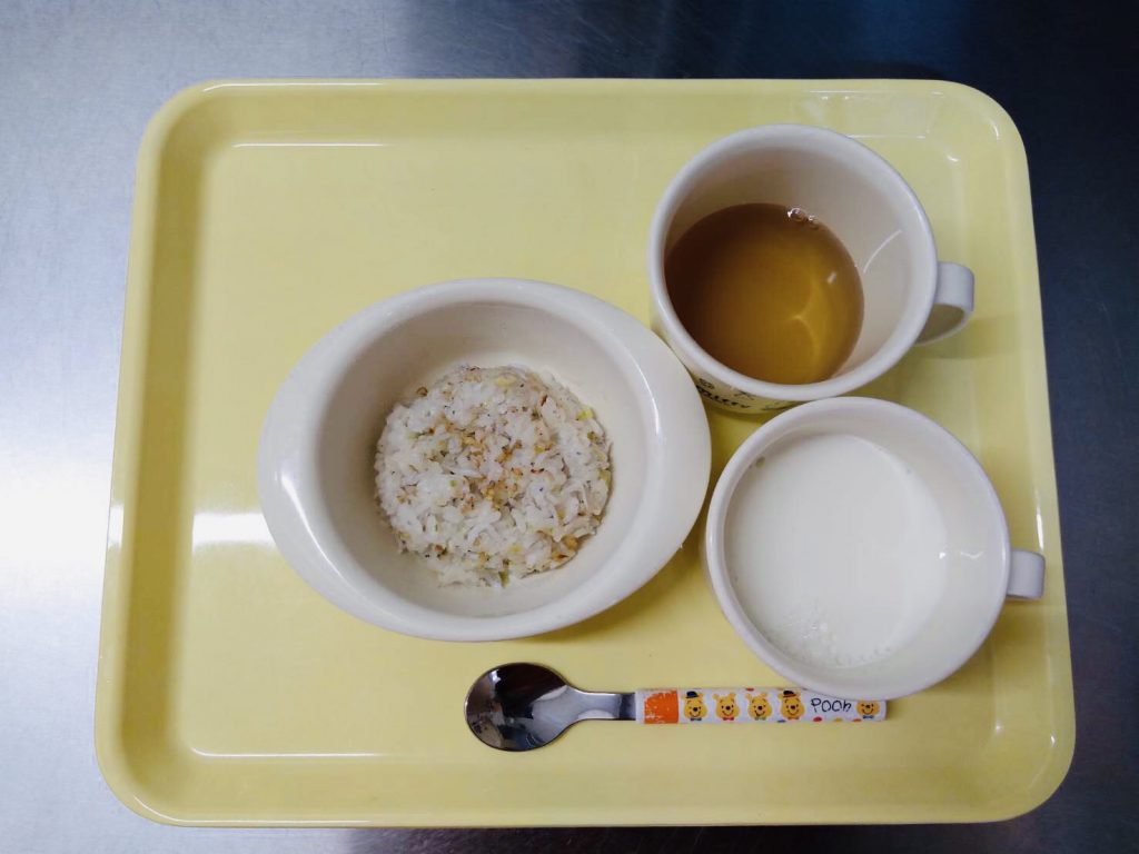 7月26日(水)の給食・おやつ