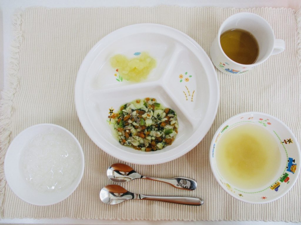 4月26日(水)の給食・おやつ