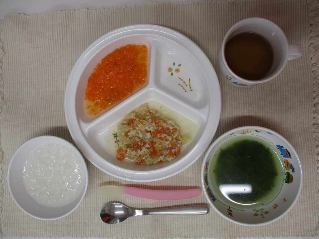 4月19日(水)の給食・おやつ