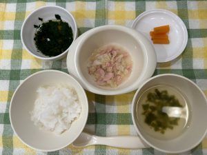 5月27日(土)の給食・おやつ