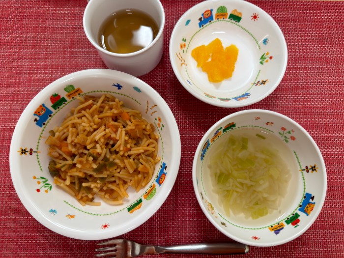 12月22日㈪の給食・おやつ