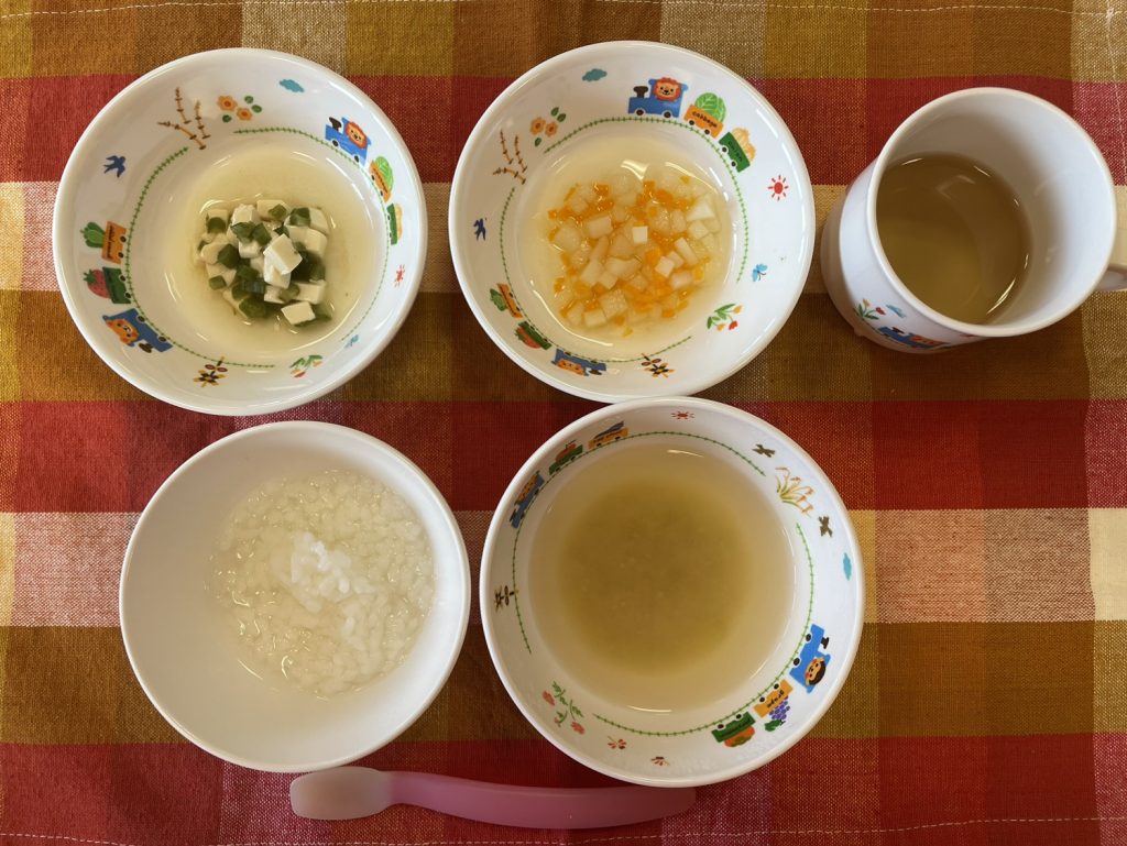 11月9日(木)の給食・おやつ