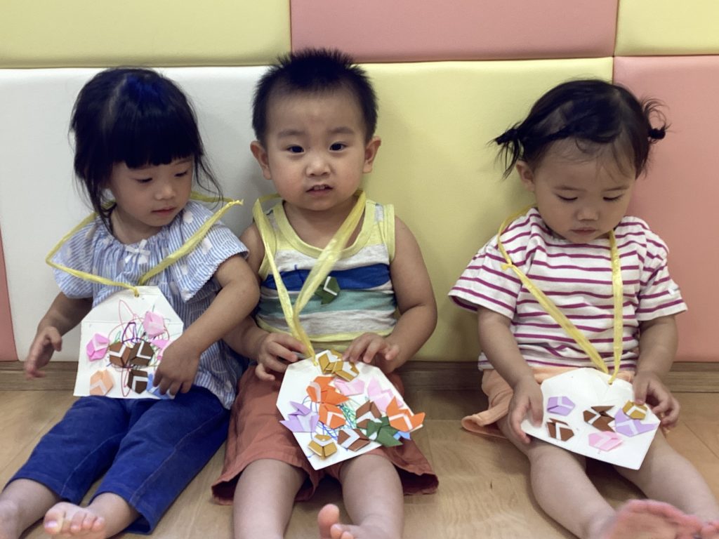 園ブログ　虫探し⭐️