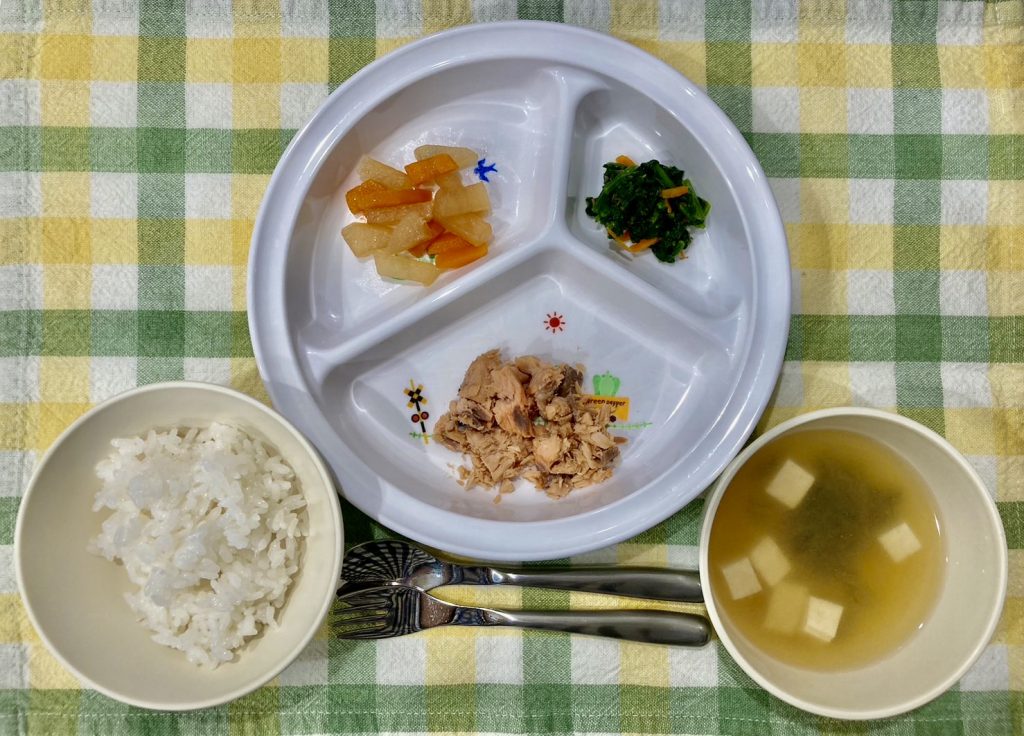 9月20日(水)の給食・おやつ