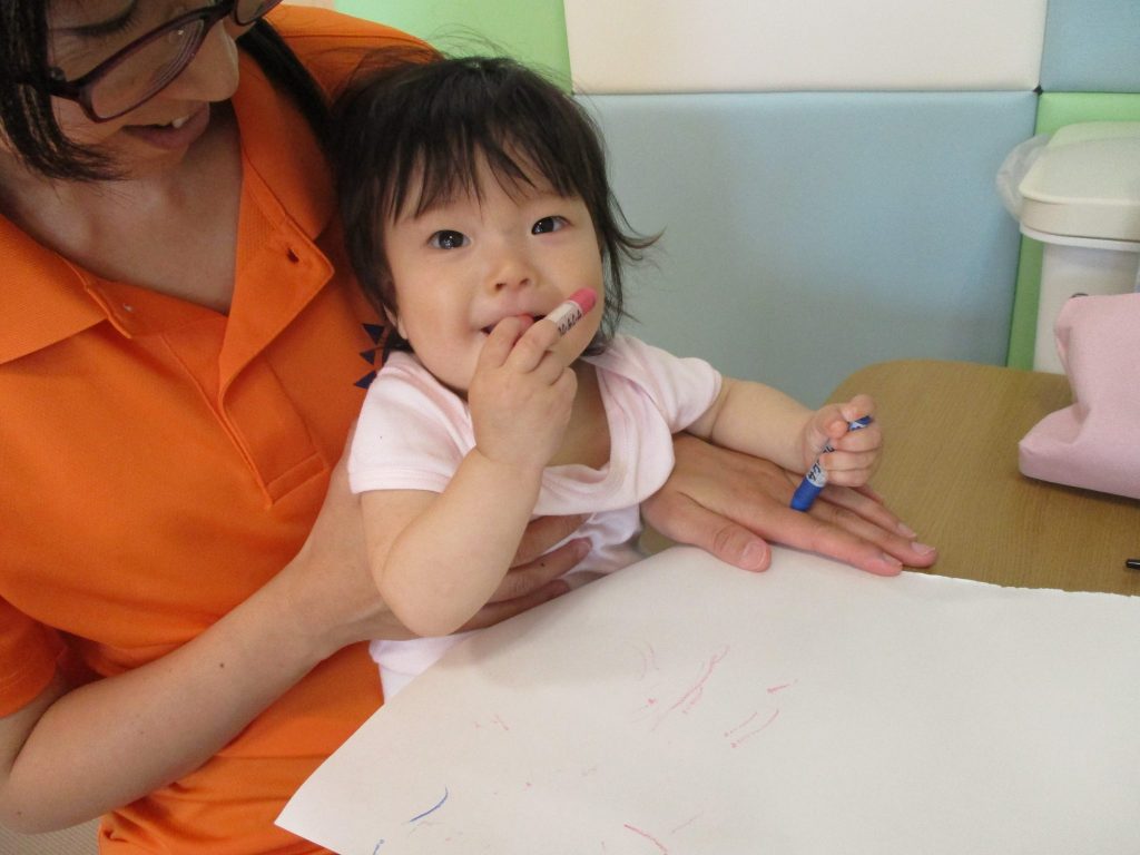 この技法「スパッタリング」と申します。