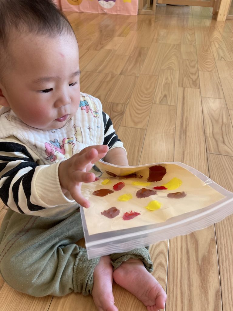 今週の絵本紹介「どうぞのいす」