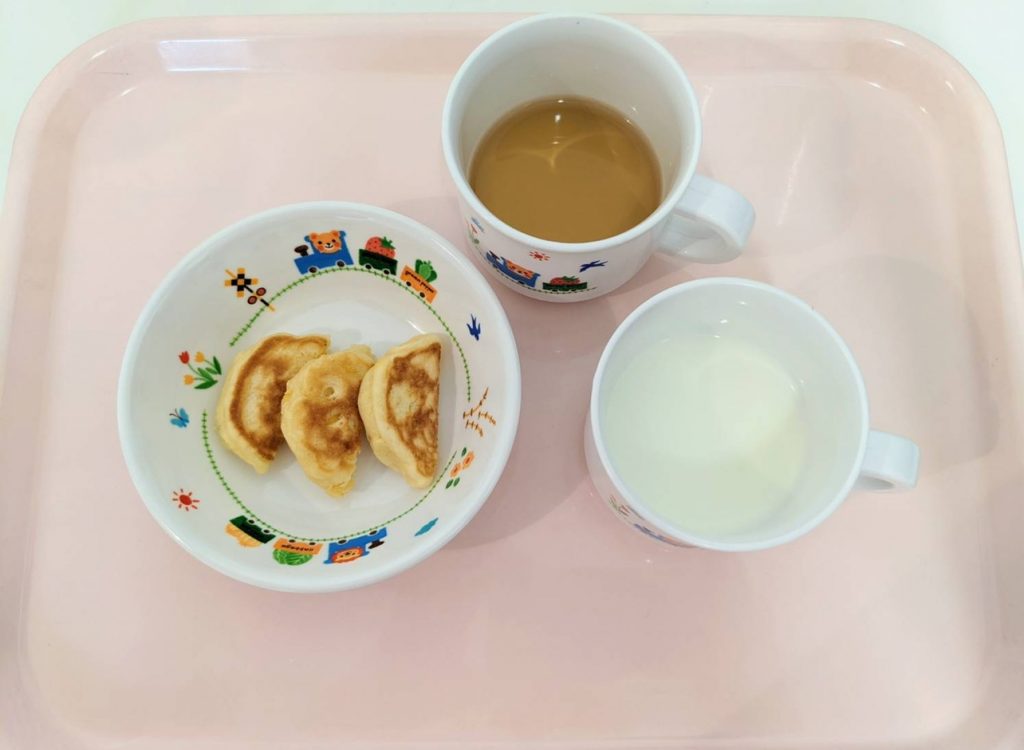 4月14日(木)の給食・おやつ