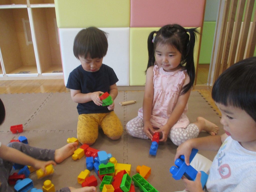 Let’s enjoy the Summer