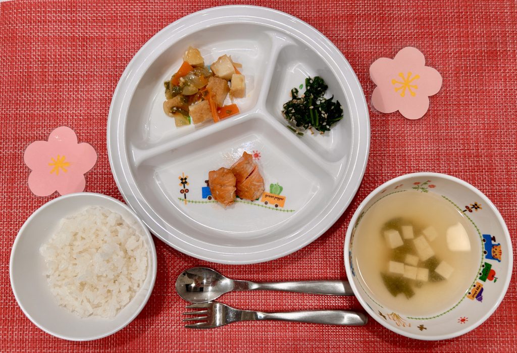 1月24日(水)の給食・おやつ