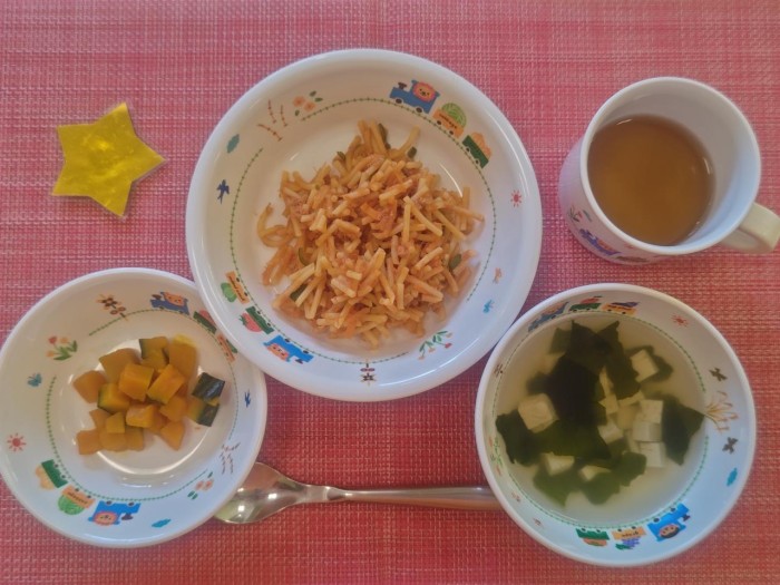 【1月10日㈯の給食・おやつ】